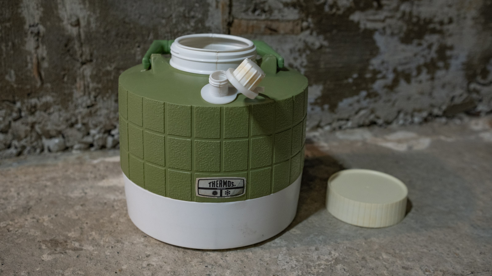 ヴィンテージ ウォータージャグ サーモス / Thermos vintage water jug