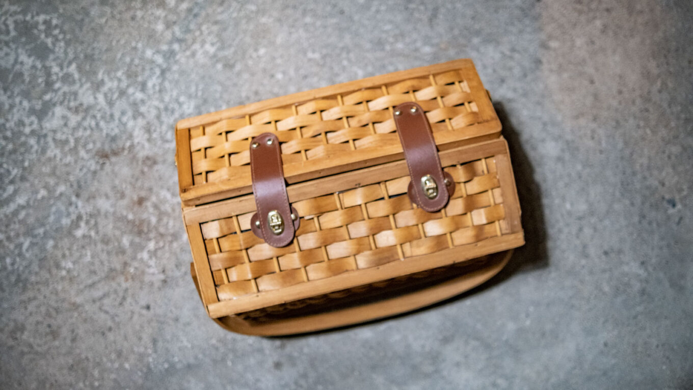 SOLD OUT！ヴィンテージ ピクニックバスケット カトラリーセット / Vintage picnic basket GARAMP（ガランプ）